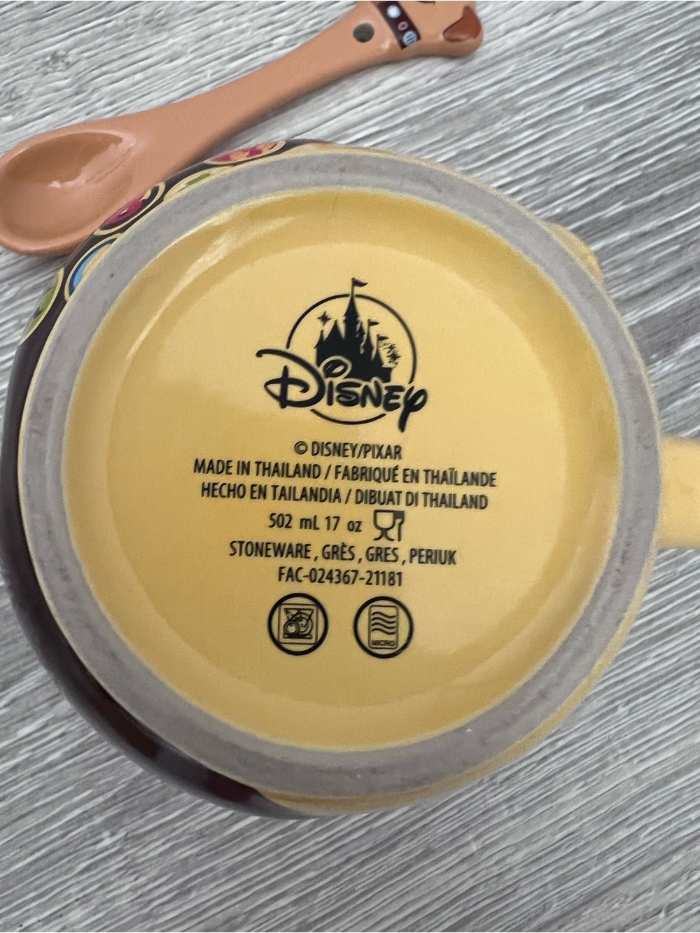 Disney “Up” Yellow Scout Badge Ceramic Mug with Character Spoon - Picture 8 of 11